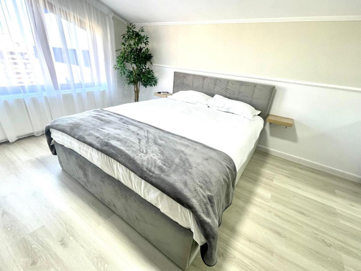 Baneasa Luxury Apartaments Бухарест Екстер'єр фото